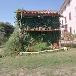 La Casa Di Delfina Bed & Breakfast 3*