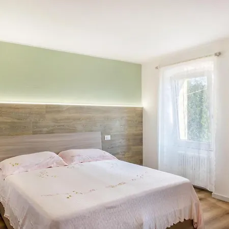 La Casa Di Delfina فندق مبيت وإفطار 3*