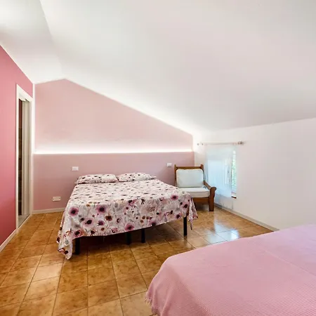 La Casa Di Delfina Caprino Veronese