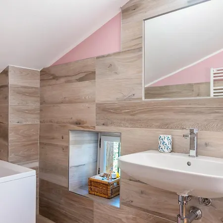 Bed & Breakfast La Casa Di Delfina Caprino Veronese