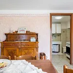 住宿加早餐酒店 La Casa Di Delfina 卡普里诺韦罗内塞